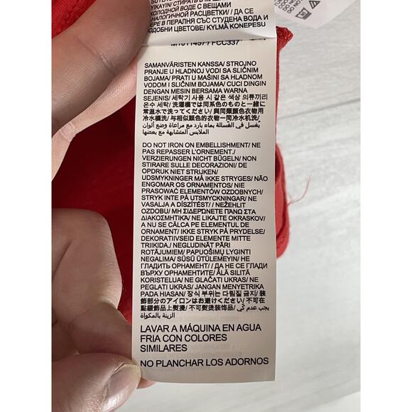 Boston Red Sox Shirt Womens Medium Red MLB Baseball V Neck Graphic Tee Top - Picture 9 of 11